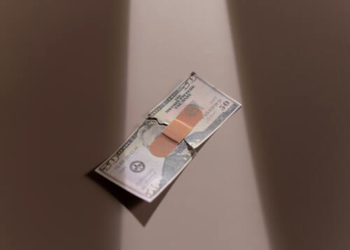 Contoh Masalah Finansial