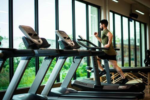 Tips Memulai dan Merasakan Manfaat Jogging