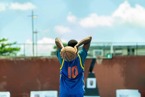 basket - olahraga peninggi badan