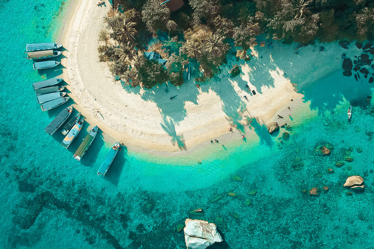 belitung - wisata alam
