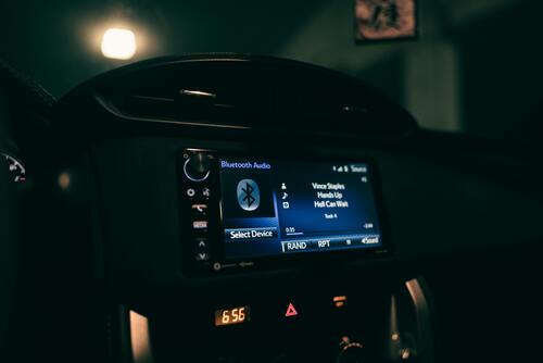 cara menyambungkan bluetooth ke mobil