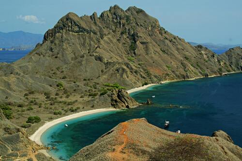 pulau komodo - wisata alam